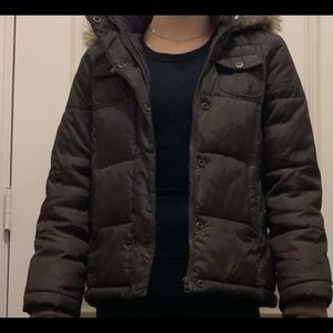 Brown puffer jacket/coat